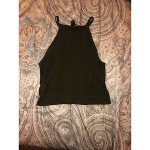 😊 Two Halter tops for one price !